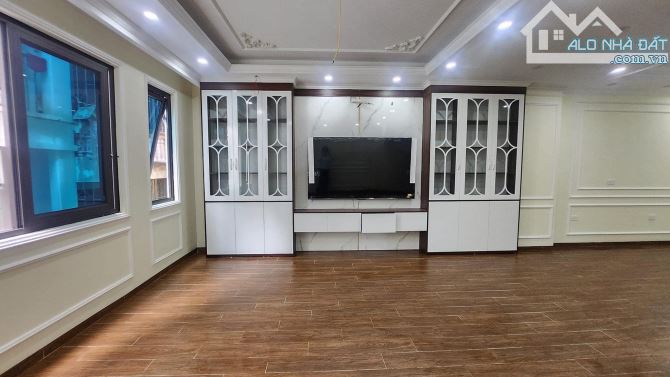 Bán nhà 7T x 50m2 - phố Mai Dịch, Cầu Giấy - oto vào, nhà mới - giá 15 tỷ - 4