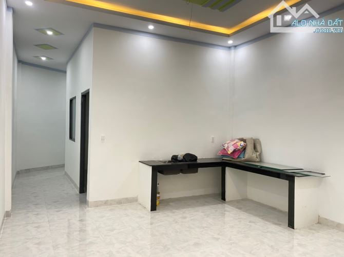 CHÍNH CHỦ GỞI BÁN NHÀ 1 TRỆT 1 LẦU KDC VIP HÓA AN, DT 89M2, SỔ RIÊNG, THỔ CƯ 100%,4PN - 5