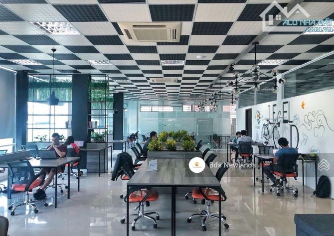 Bán toà nhà văn phòng 9 tầng đường lớn  Quận Sơn Trà đang cho thuê 2.5 tỷ/năm- giá tốt - 6