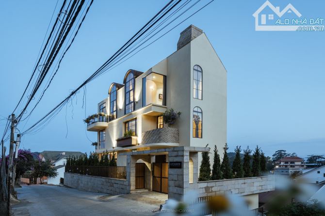 VILLA VIEW THÔNG KINH DOANH KHE SANH 220M GIÁ 21 TỶ - 7