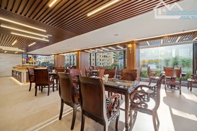 Bán Nhà Nguyễn Văn Thoại Mặt Tiền Ngang 9m , Gần Biển Thuận Tiện Kd Restaurant, Hottel..