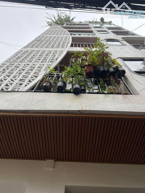 Chủ cần bán gấp tòa Apartment phố Nhật Chiêu 55m, 7T, thang máy  13.5 tỷ, ngõ thông 10m ra
