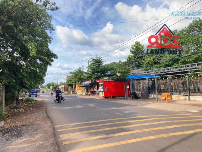 Bán 1378m2(39x40) shr qh thổ cư đất mặt đường nguyễn hoàng sông trầu trảng bom.Chỉ 9ty750 - 1