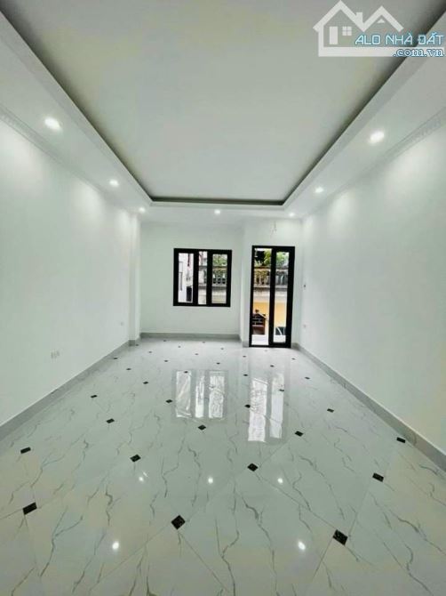 Bán nhà phố Hoàng Liệt _Hoang Mai  50 x5T nhà mới , thang máy , ô tô vào nhà giá 10,4 tỷ - 7