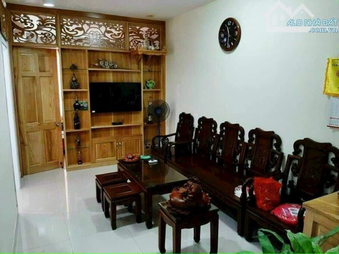 Cho thuê căn hộ 2PN 60m2 đẹp đủ nội thất giá 6,5tr chung cư Vũng Tàu plaza - Ms Lý