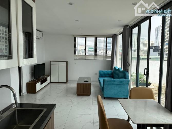 Bán Toà nhà Huỳnh Thúc Kháng 8 tầng thang máy mặt tiền rộng  dt 89m3 giá 36 tỷ
