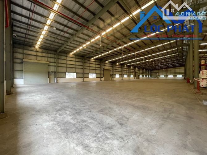 Cho thuê nhà xưởng 2.400m2 KCN Nhơn Trạch, Đồng Nai