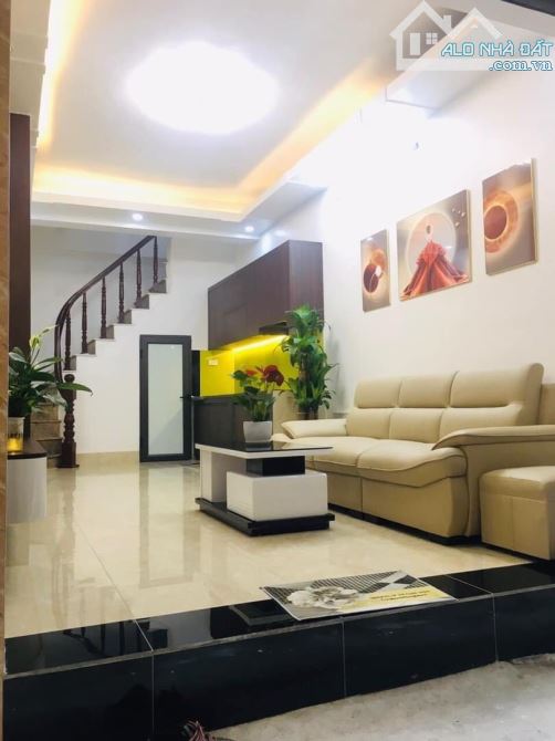 QUANG TRUNG - HÀ ĐÔNG - 40M - 5T - PL - OTO GẦN - Ở SƯỚNG - HƠN 6 TỶ.