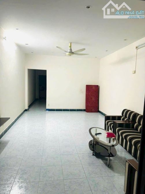 BÁN NHÀ 100M2 TÂN PHONG ĐƯỜNG XE HƠI CHỈ 4,5 TỶ TL - 1