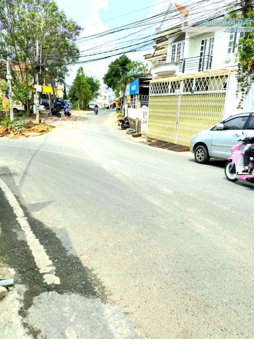 Bán đất mặt tiền kinh doanh khu dân cư trung tâm Đà Lạt, đi chợ đêm Đà Lạt hơn 2km - 1