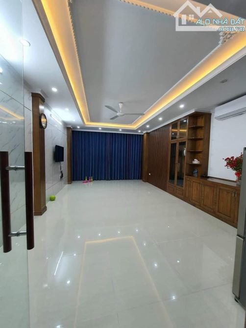 NHÀ ĐẸP THANH XUÂN – OTO CẤT TRONG NHÀ – 50M2X6T – GIÁ 9.9 TỶ - 2