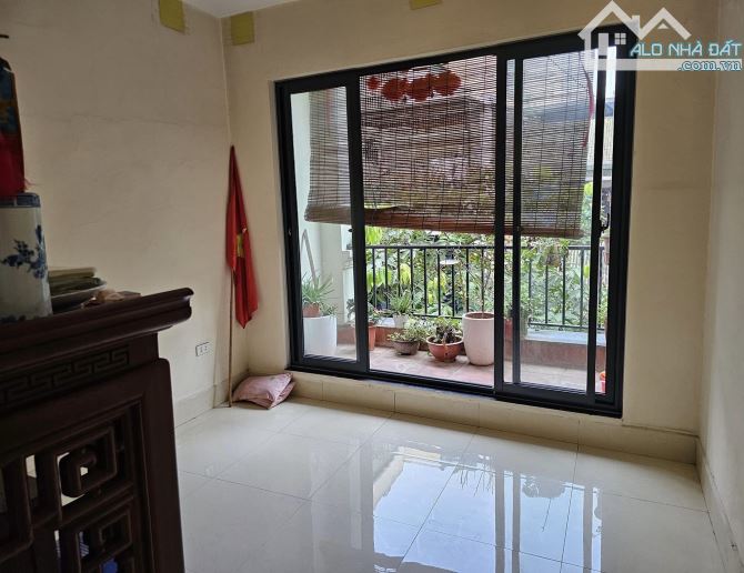 18,9 tỷ 45m 4T Phân lô phố Nguyên Hồng, Đống Đa Vỉa Hè đỗ Ô TÔ Kinh doanh Sổ A4 - 3