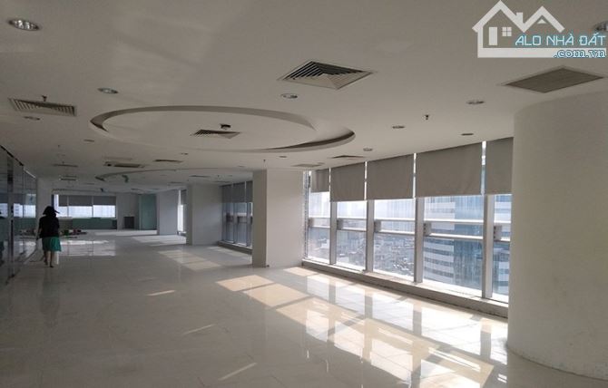 Cho thuê mặt bằng Poker, Golf 3D, Bida 200m2, 700m2 tòa Việt Tower, số 1 Thái Hà, Đống Đa - 4