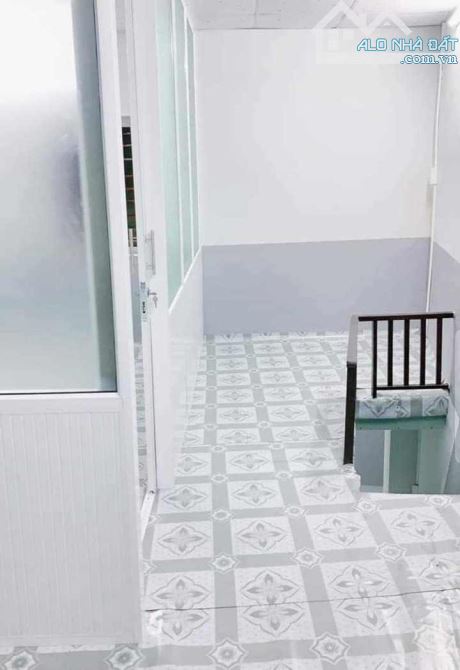 Bán nhà gác lỡ hẻm Phan bội Châu 47m2 - 4