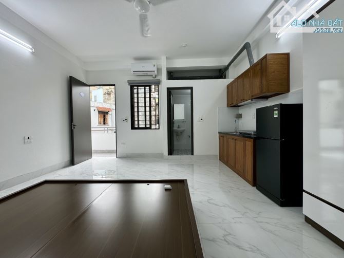 Cho Thuê CCMN Ngõ 255 Cầu Giấy 30m2 Studio Full Nội Thất Thang Máy, Gần Chợ Phòng Thoáng - 6