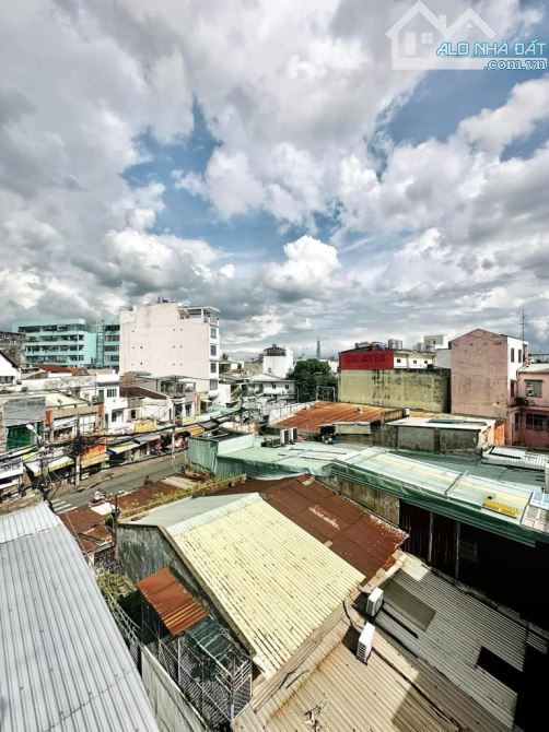 PHAN VĂN TRỊ - 4 TẦNG - NGANG HƠN 6M - CÒN 7 TỶ. - 7