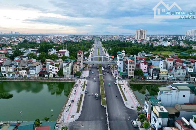 ĐẲNG CẤP BIỆT THỰ ĐÁNG SỐNG NGỌC THỤY 1000M, MT40M, FULL THỔ CƯ, 3 THOÁNG, DÒNG TIỀN TỐT.