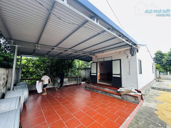 BÁN GẤP LÔ ĐẤT SIÊU PHẨM SẴN NHÀ VIEW CÁNH ĐỒNG BÁM AO CÓ DT 1240m2 GIÁ RẺ CHỈ 2,x TỶ