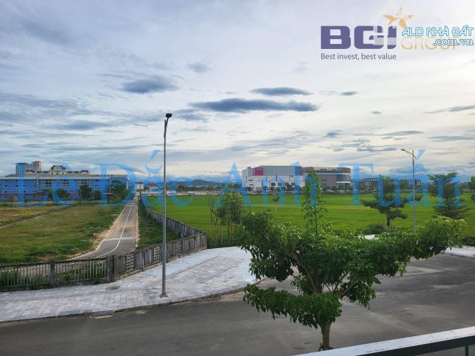 💥NHÀ ĐẸP 4 TẦNG - NGAY TRUNG TÂM THÀNH PHỐ - View cưc thoáng đối diện Aeon Mall - 11