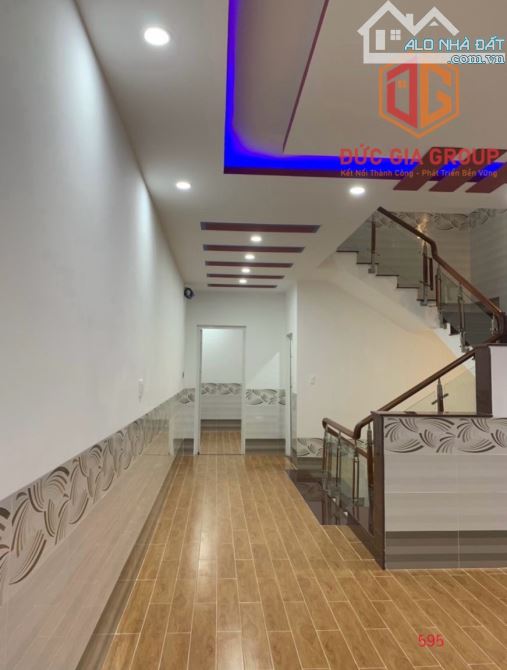 Cho thuê nhà 1 trệt 2 lầu đường N1 khu dân cư D2D, TP.Biên Hòa - 1