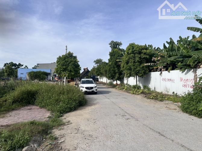 Bán lô đất đầu ve mặt đường Chi Lăng, Phường Quảng Thành, Thanh Hóa 227m2 giá 20 triệu/m2 - 1