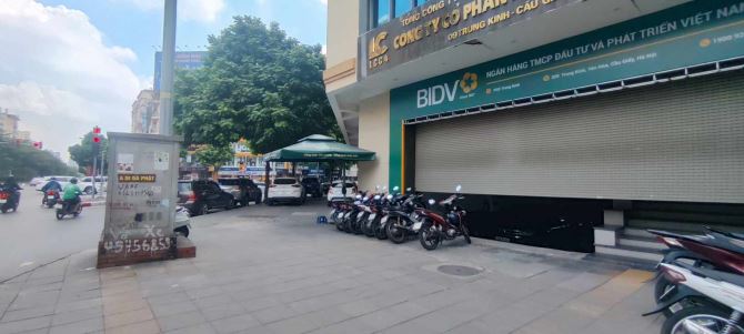 (THÔNG SỐ VÀNG👉117M MT: 7.9M)TÒA 9 TÂNG HÂM MP TRUNG KÍNH - NGAY SÁT NGÃ TƯ MẠC THÁI TỔ - 2