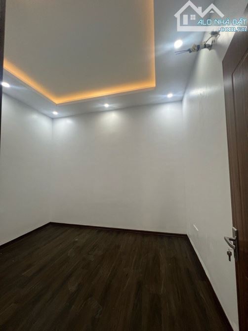 Bán nhà mới đẹp 41m2 x 4 tầng đường La Thành, trung tâm quận Ba Đình, Hà Nội - 5