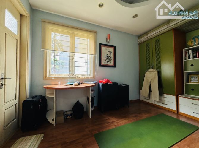 Bán nhà Đội Cấn 2 mặt ngõ- Đội Cấn thông sang Giang Văn Minh - 40m2-4 tầng- MT 4.8 M-8.6Tỷ - 6