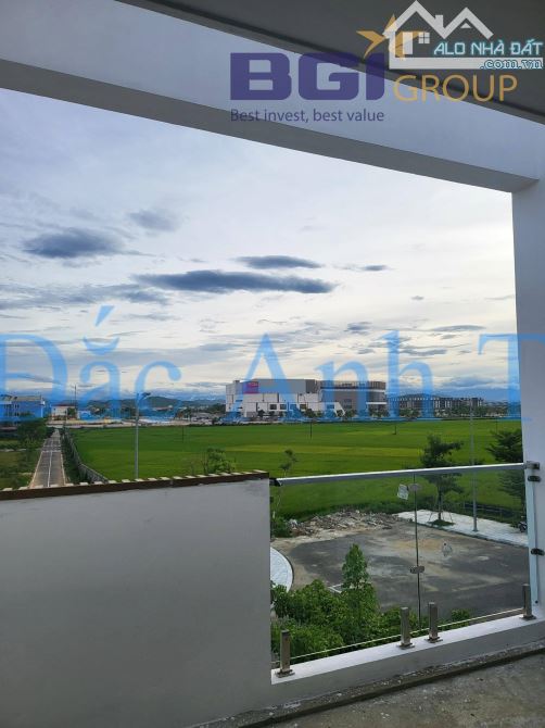 💥NHÀ ĐẸP 4 TẦNG - NGAY TRUNG TÂM THÀNH PHỐ - View cưc thoáng đối diện Aeon Mall - 9