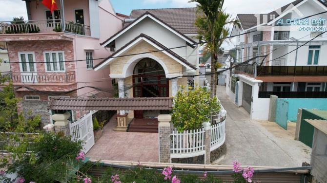 🏡BÁN NHANH CĂN VILLA ĐẸP 2 MẶT TIỀN ĐI BỘ RA HỒ XUÂN HƯƠNG 5P ĐƯỜNG SƯƠNG NGUYỆT ÁNH,P9