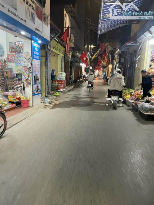 ĐẤT HOÀNG LIÊN- CỰC HIẾM- RẺ- Ô TÔ ĐỖ CỬA VÀO ĐẤT- 6,7 TỶ
