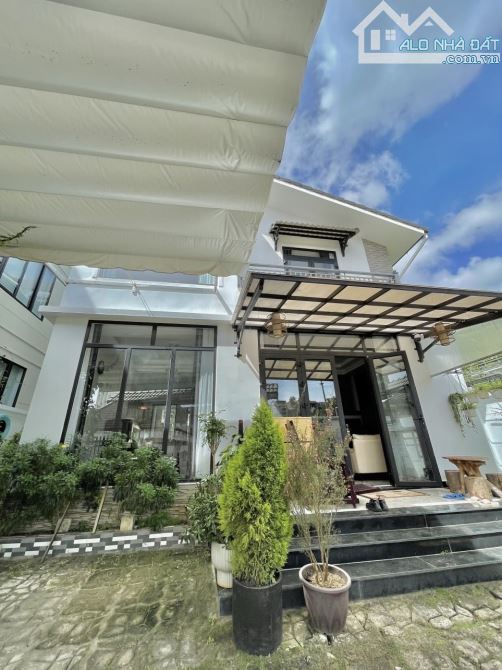 📌 Bán Villa 250,69m2 Tâm Huyết Nội Thất Hiện Đại Đường Ô Tô Phường 9 Ra Hồ Xuân Hương 2km