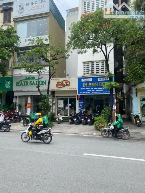Giá cực rẻ, mặt phố Nguyễn Chí Thanh lô góc 162m2 giá 55 tỷ phù hợp xây căn hộ cao cấp