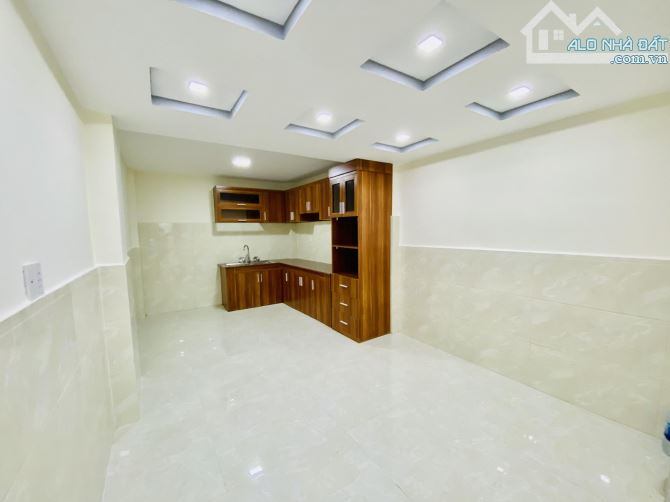 🏠MẶT TIỀN THỤT gần NGÃ TƯ PHÚ NHUẬN - Ô TÔ NGỦ TRONG NHÀ - VỊ TRÍ TIỆN KINH DOANH - 59m²