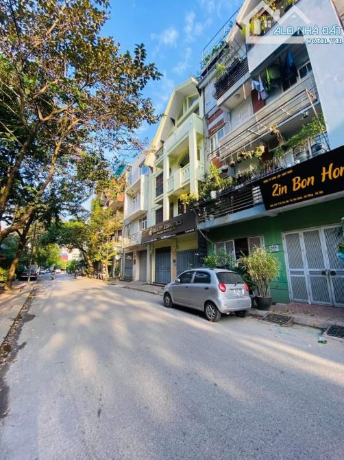 ⚜️ Liền kề Nguyễn Khuyến, Văn Quán, Hà Đông, 95m2 5T MT đẹp 7.5m, Siêu KD, Chỉ 26.5 Tỷ ⚜️