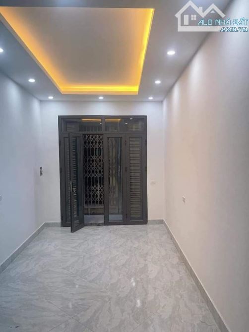 Bán nhà 4 tầng, 34m² tại Tả Thanh Oai, Thanh Trì, Hà Nội - Giá 3.5 tỷ - 1