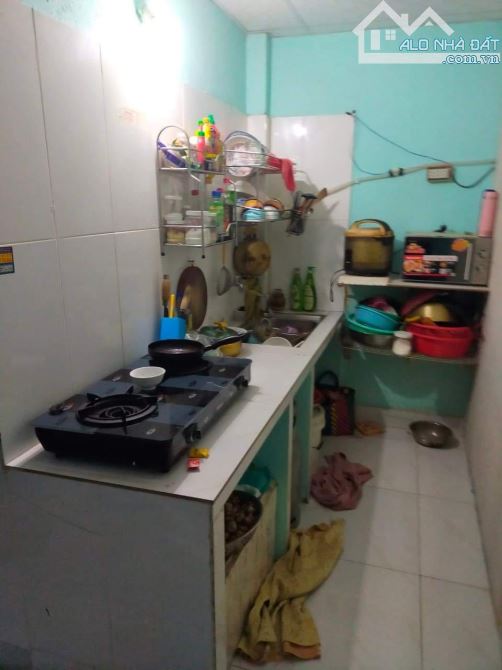 Bán Nhà : Đường 1A , ấp 1 , Vĩnh Lộc B. DT: 4 x 11m ,Nhà cấp 4 , Gần chợ 1A - 1