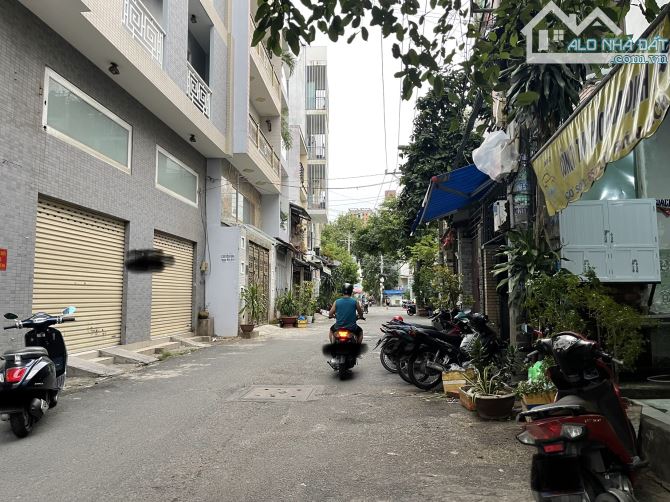 MT Khủng 5.7m 💥Huỳnh Thiện Lộc ⚡️60m2 Trệt Lầu 5.7x11 🔥5.xtỷ Hòa Thạnh - Tân Phú - 1