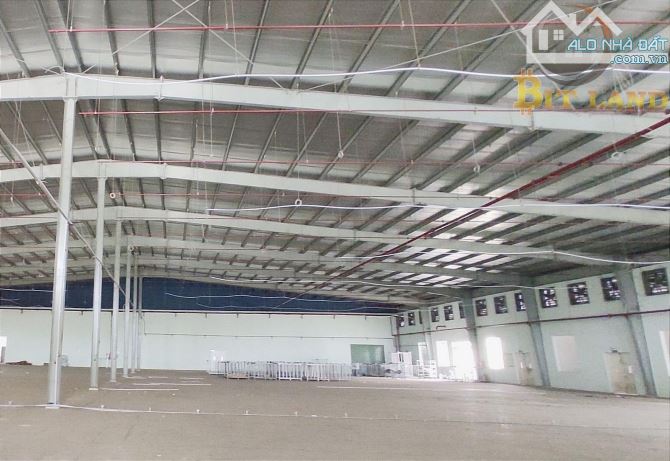 Cho thuê nhà xưởng diện tích gần 5000m2 trong KCN ở Tp Biên Hoà, Đồng Nai giá cực rẻ - 1