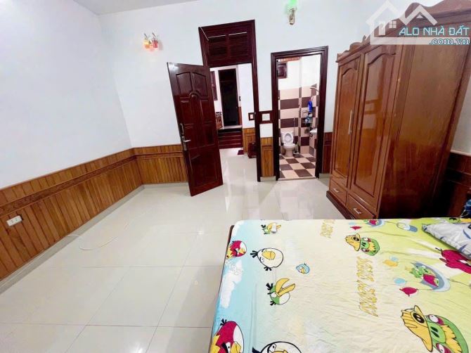 BÁN NHÀ 3 LẦU ĐƯỜNG TRẦN ĐẠI NGHĨA FULL GỖ. DT:5x24M. GIÁ: 8,5 TỶ - 2