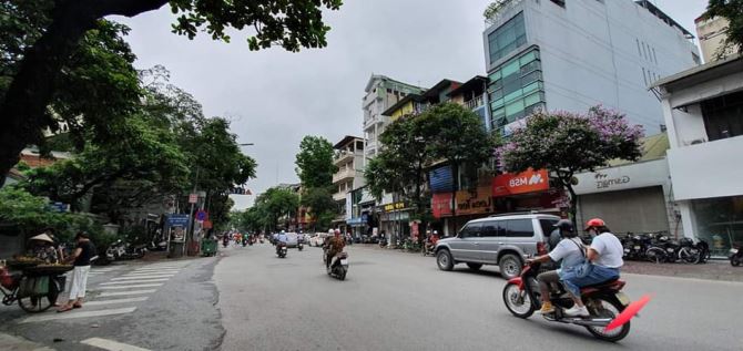 Đầu tư thông minh Bán nhà 5 tầng Mặt phố Huế, 230m2, MT 9.5m vuông vắn, Giá 159 tỷ - 2