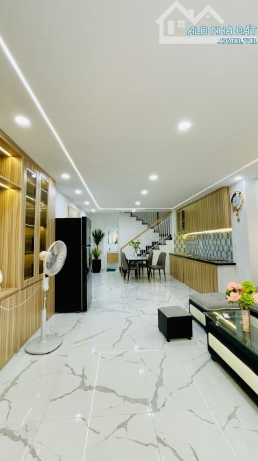 Bán Nhà Lê Văn Thọ - Xe Tải Tới Nhà - Khu Vip Cao Tầng, 140m2 SD - 4