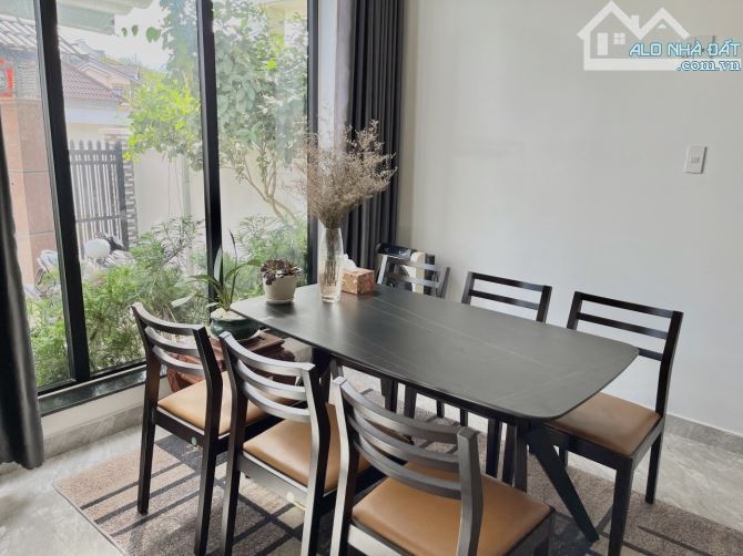 📌 Bán Villa 250,69m2 Tâm Huyết Nội Thất Hiện Đại Đường Ô Tô Phường 9 Ra Hồ Xuân Hương 2km - 5