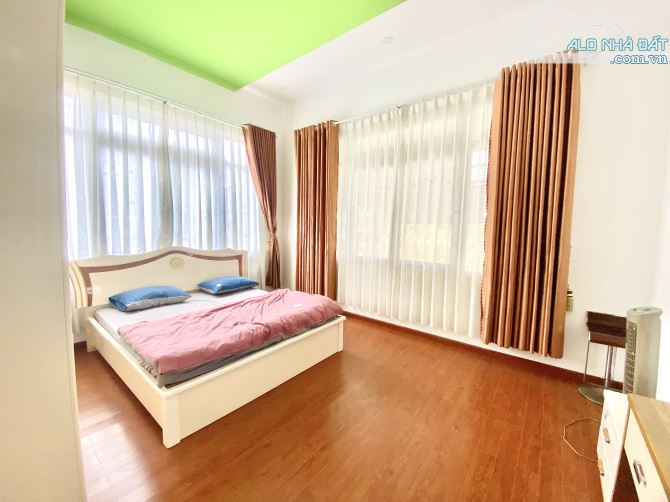 Villa Nghỉ Dưỡng, Kinh Doanh 270m2 Ngang 15m Nở Hậu, Mặt Tiền Đường 10m View Siêu Đẹp P11 - 2