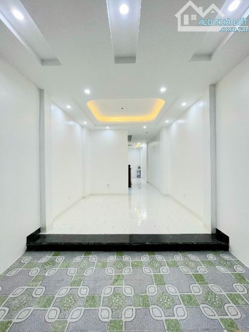 BÁN NHÀ ĐẸP PHỐ LƯƠNG YÊN, TRẦN KHÁT CHÂN, 45.6M2, 3 TẦNG, MT 3.6M. GIÁ 8.1 TỶ