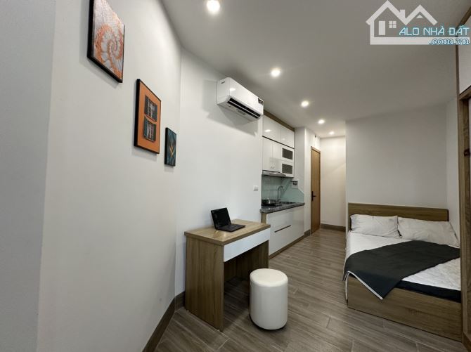 CCMN MIẾU ĐẦM 49M2 *5,2M MT * 9 TỶ 7T THANG MÁY - LÔ GÓC - 2 MẶT THOÁNG - 10P KHÉP KÍN
