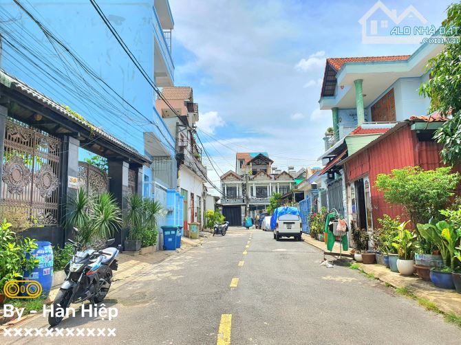 Bán đất mặt tiền hẻm lớn , Làng Tăng Phú,  Tăng Nhơn Phú A,   Q9  - DT : 72.1m2