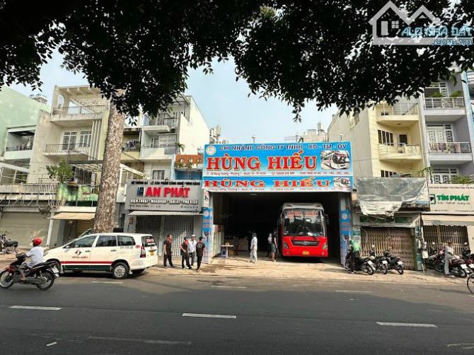 Tòa Building góc 3 MT Lê Quang Định Q.Bình Thạnh 67x20m - Hầm 9 tầng HĐT 300tr giá 55 tỷ - 1