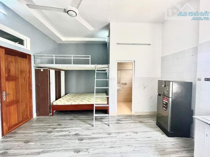 Bán gấp căn hộ dịch vụ Nguyễn Thị Đặng, Quận 12, tổng 240m2, 40 phòng, 75tr/th - 1