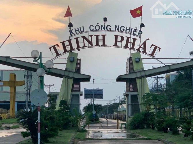 nhà nguyên căn mặt tiền đường nhựa tỉnh lộ 824 (tl830) bến lức long an - 1